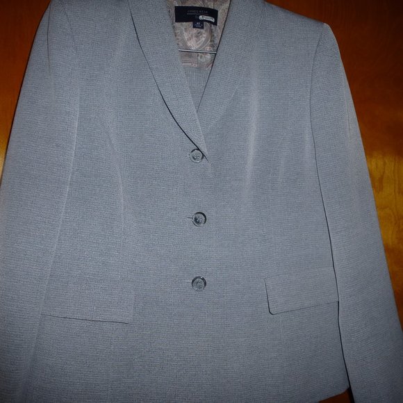 Jones Wear spring, summer pant suit - Picture 5 of 8